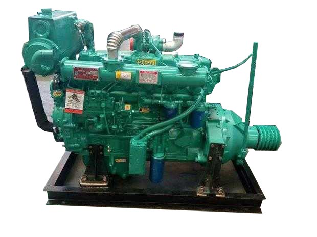 R6105ZC船用柴油機(jī)帶離合器的